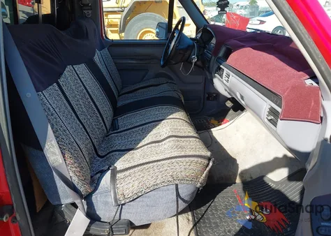 1994 Ford F150 z USA, uszkodzony, nr VIN 1FTEF14N3RNA39164